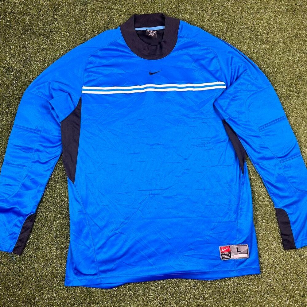Nike Men's Blue T-shirt